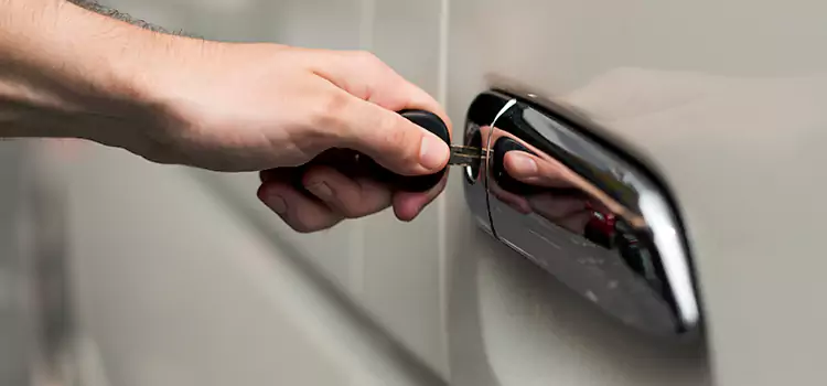 Why Choose Our Auto Locksmith Team in Louisville, KY?